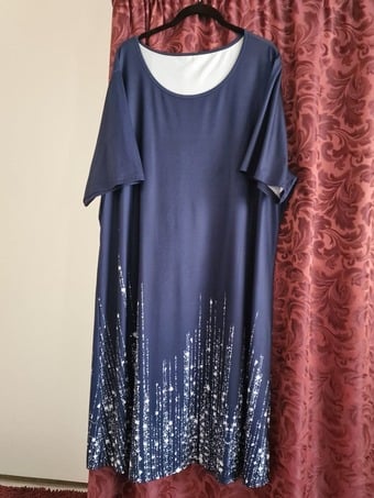 Dresses olive green  &  dark blue 
