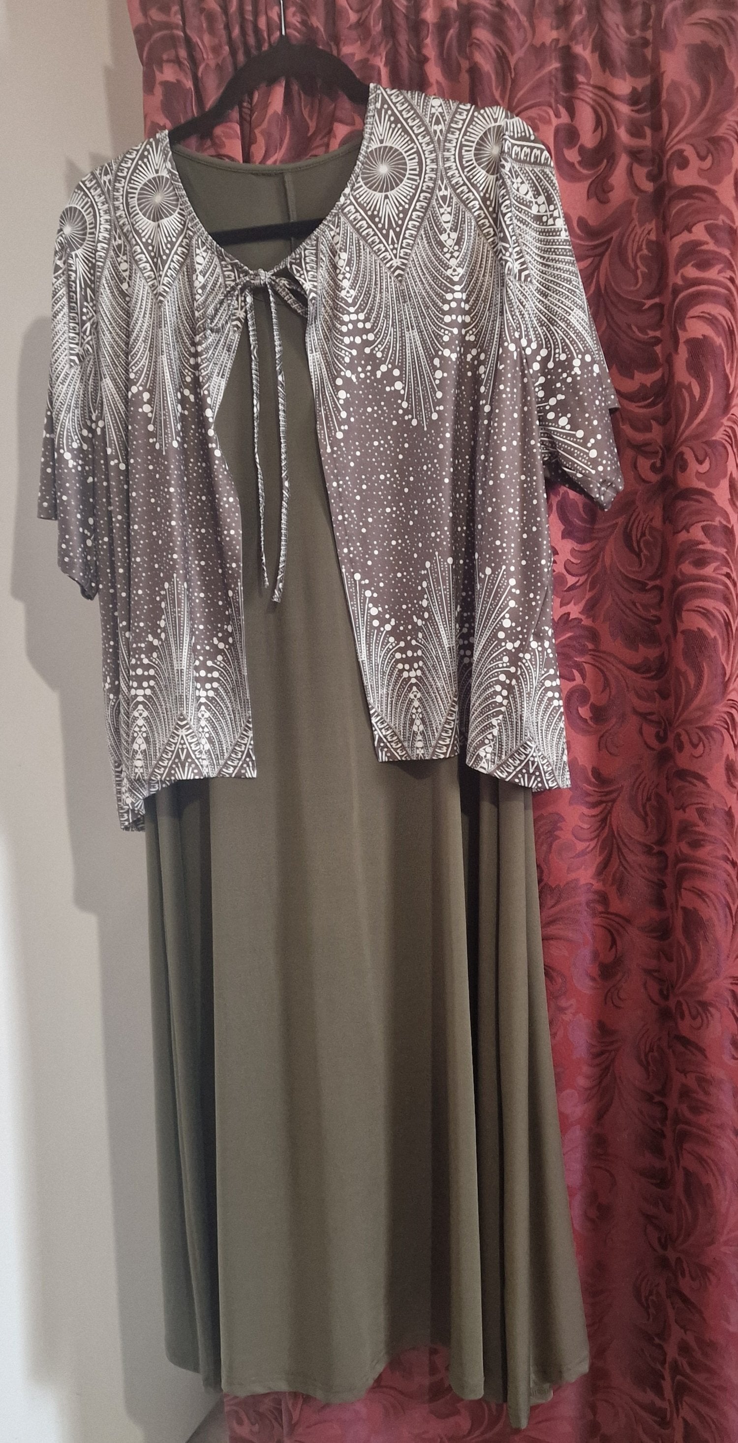 Worthing Dresses olive green  &  dark blue 