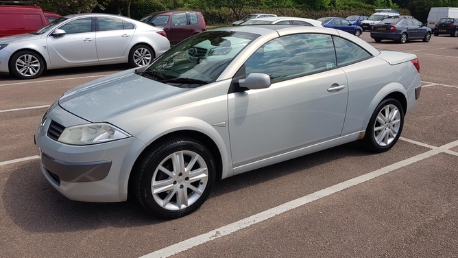 [ berth ]Renault Megane Convertibles Wanted!  Instant Cash!  Best Offers!
