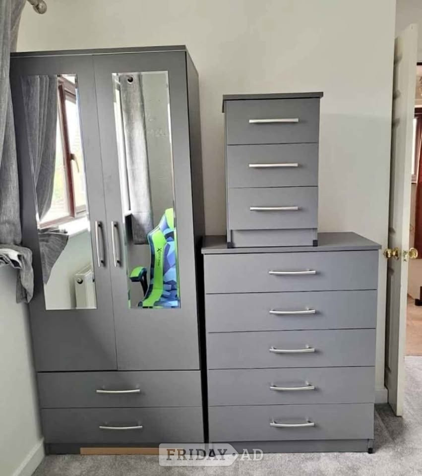 Bradford-On-Avon 2 door wardrobe closet drawer bedside 