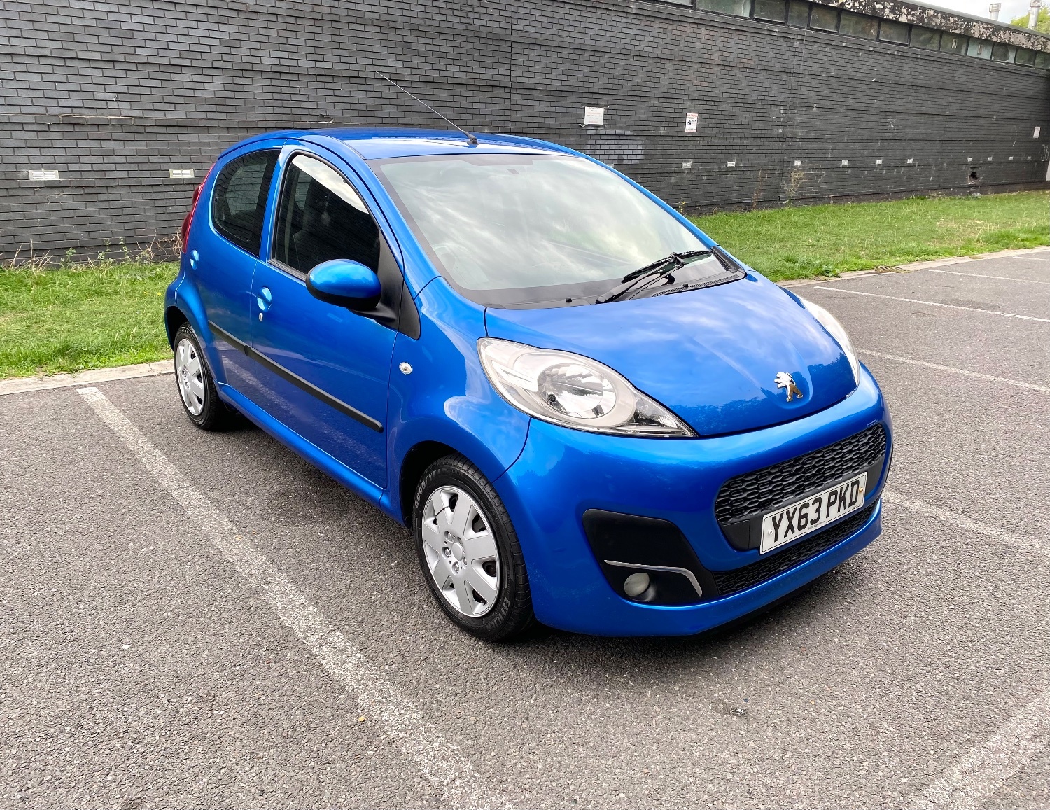 Peugeot 107 Active Automatic..WARRANTY  Merton