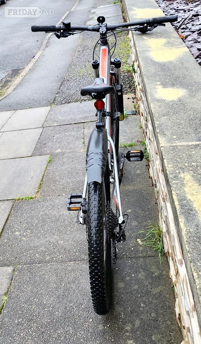 Nottingham ALMOST NEW Carrera Sulcata Mountain Bike