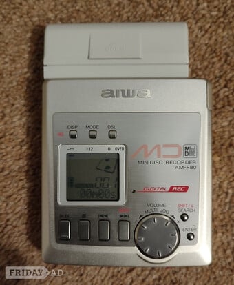 AIWA AM-F80 Minidisc Player / Recorder 