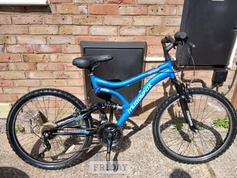 Muddy Fox mountain bike for sale.