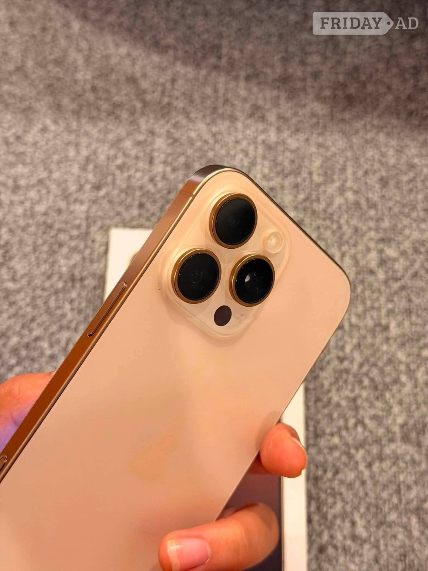 iPhone 16 Pro Max – Excellent Condition - Phones & Accessories in Nuneaton
