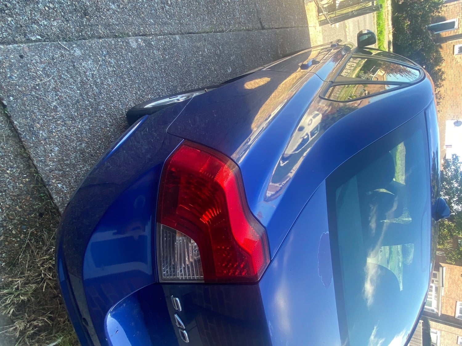 Volvo S40 1.6L PETROL BLUE 2009, 41,962 MILES  - Cars in Eastbourne
