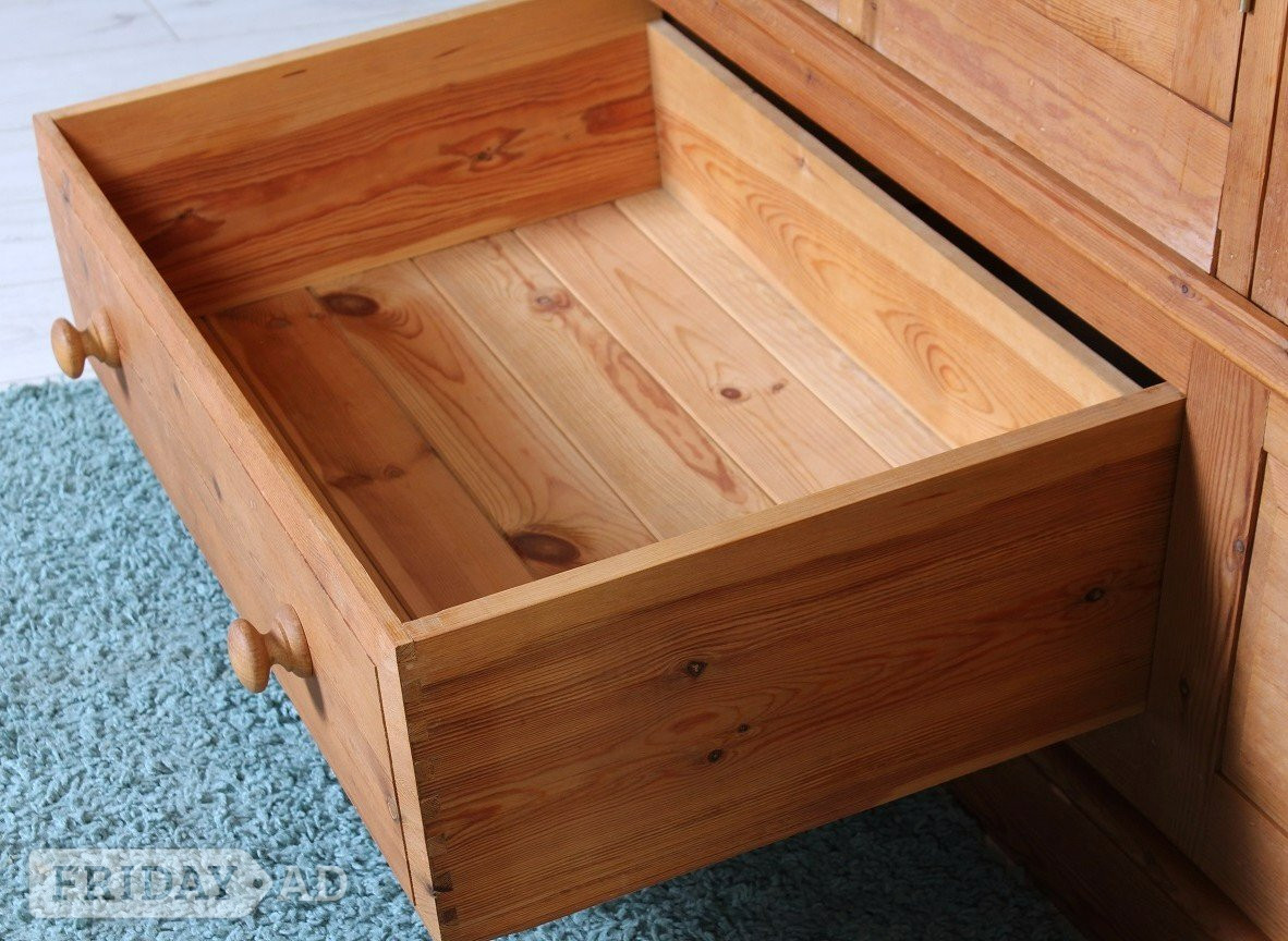 Hailsham Delivery Options - Pine Farmhouse Triple Wardrobe Rustic