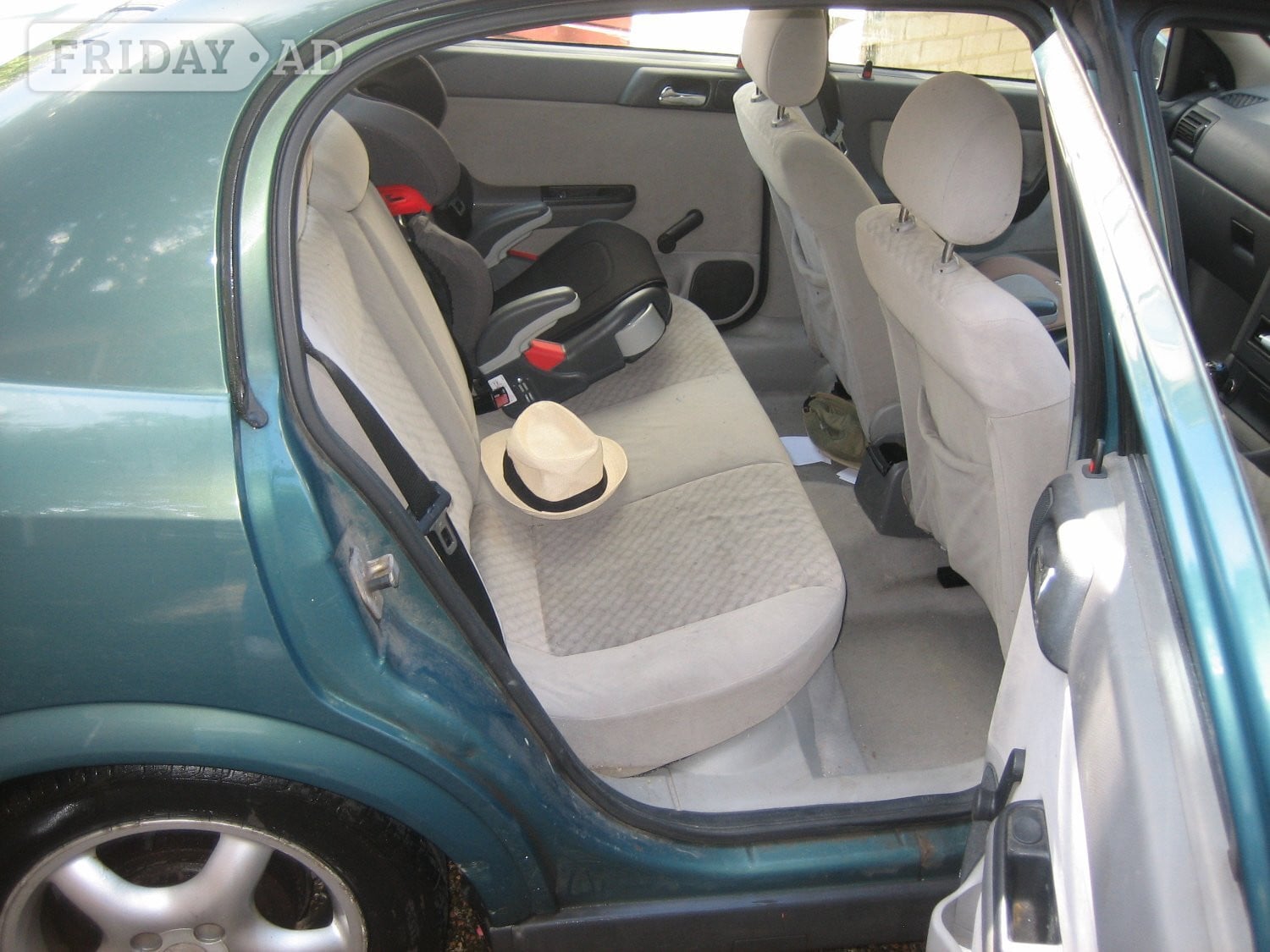 [ berth ]Vauxhall Astra