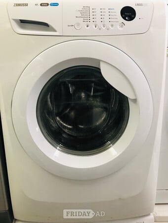 ZANUSSI 10KG  load with  xxl drum  washing machine 