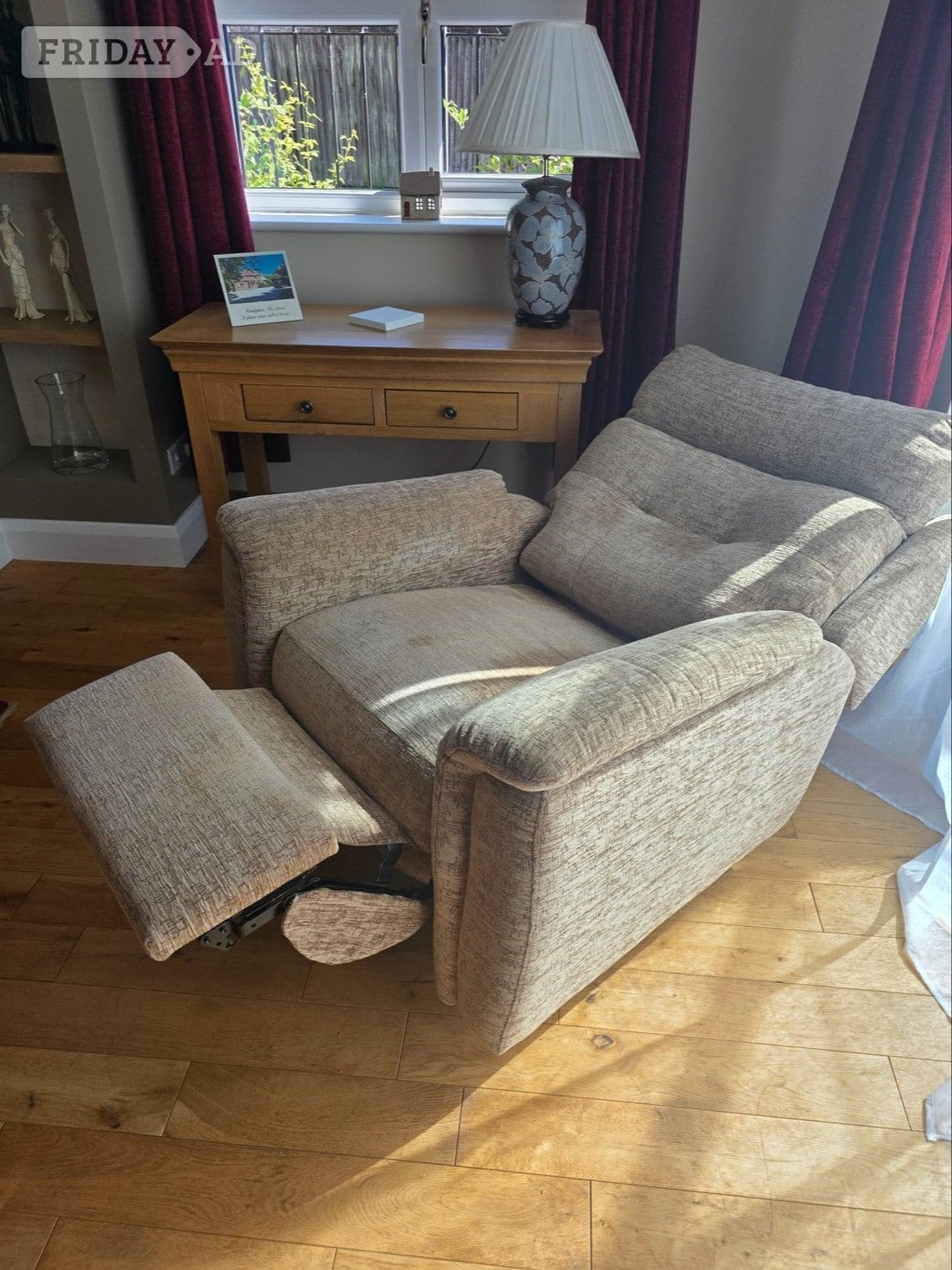 Pulborough Comfortable Recliner Armchair
