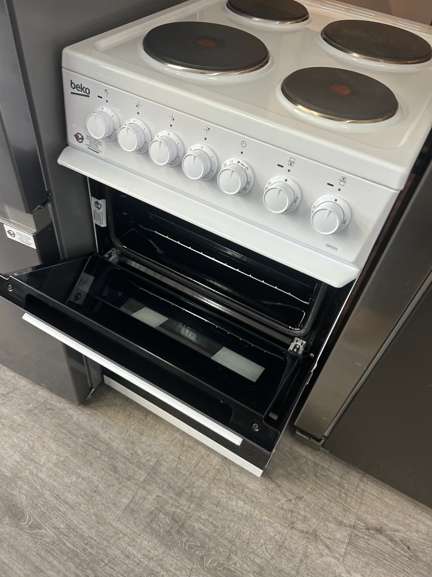 BEKO 50CM ELECTRIC COOKER