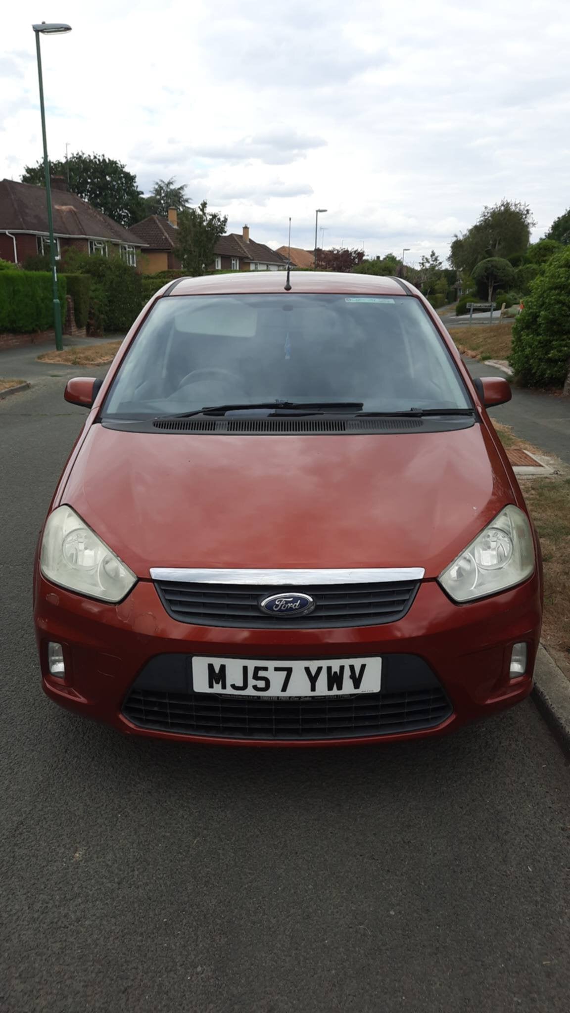 [ berth ]Ford C-MAX