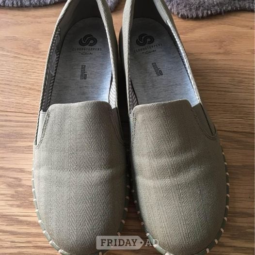 Ladies Clark’s shoes 6.5 in Horsham
