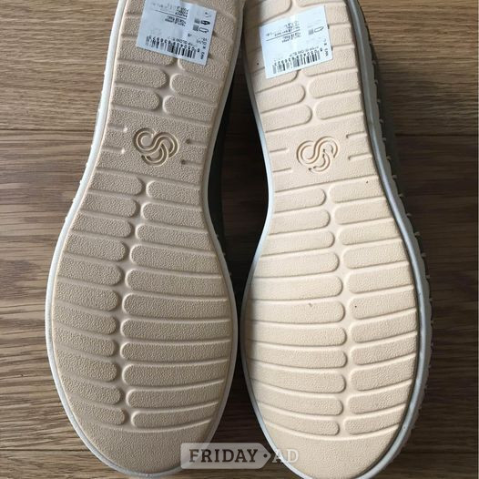 Horsham Ladies Clark’s shoes 6.5