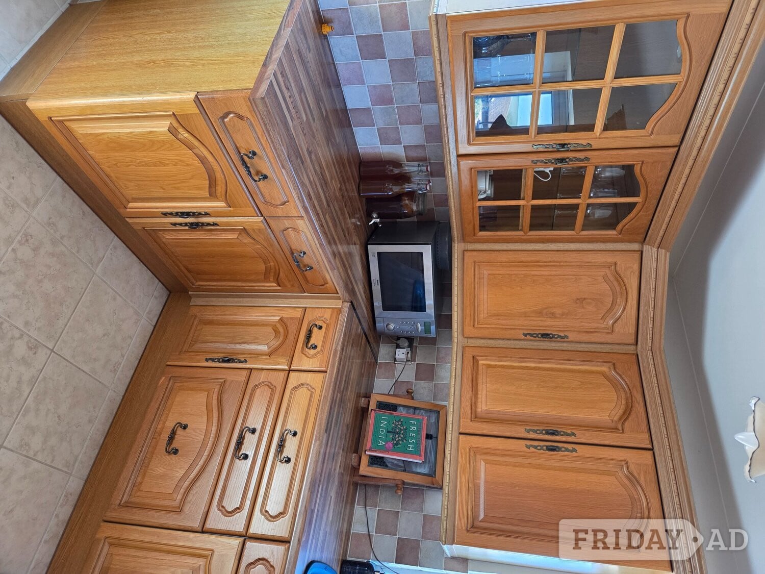 Full Kitchen, oak doors and cabinets - Home Decor