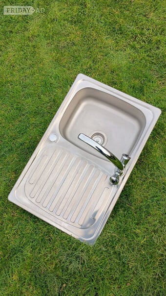 Single bowl kitchen sink with fittings, mixer tap with connectors