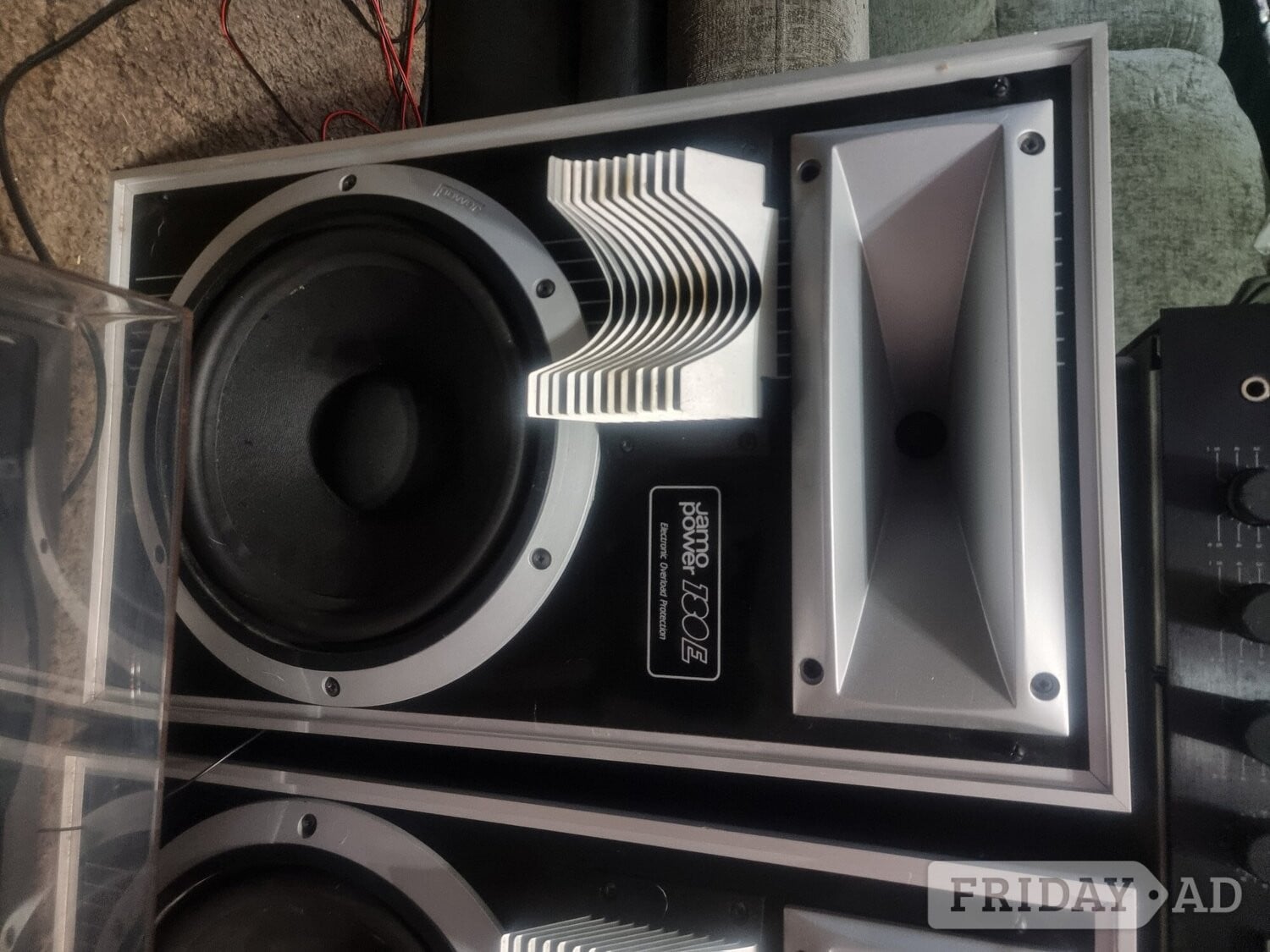 Vintage Jamo Power 100 Hi-Fi Speakers – 1985