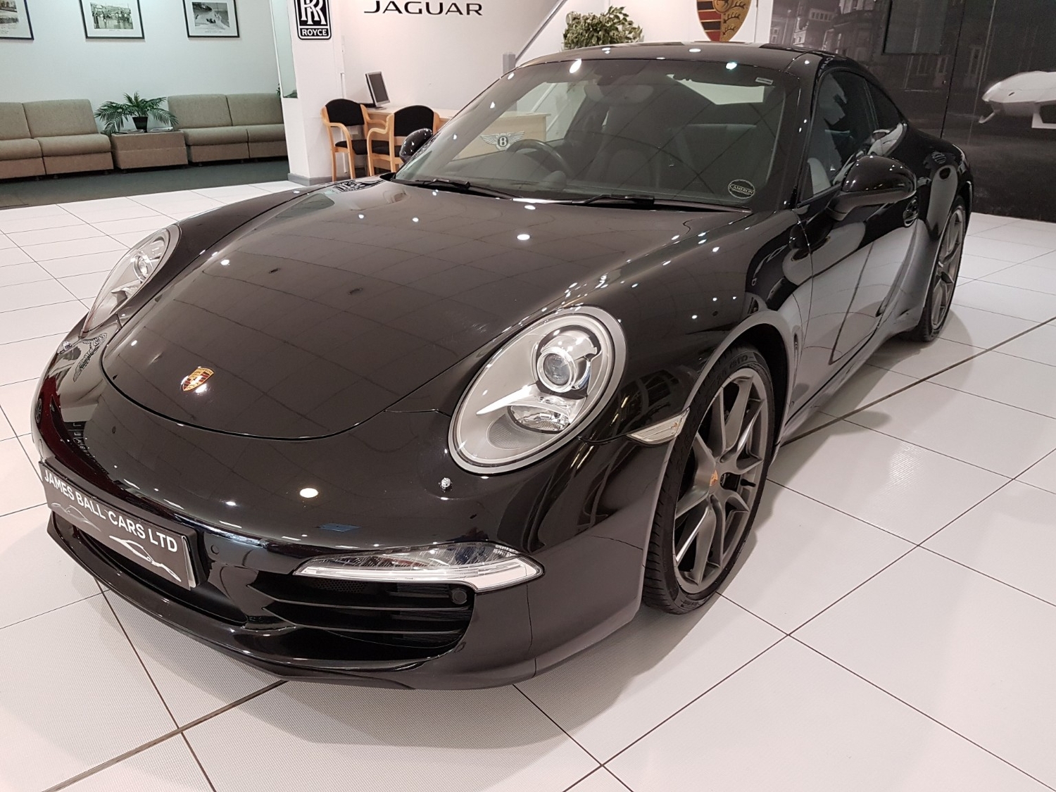 [ berth ]Porsche 911