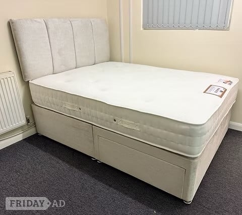 CASHMERE 1000 POCKET MATTRESS WITH BASE 2 DRAWERS & HB - single - Furniture in Rotherham