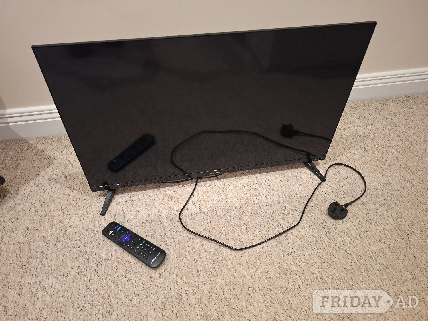 32" Sharp HD ready Roku TV in Worthing