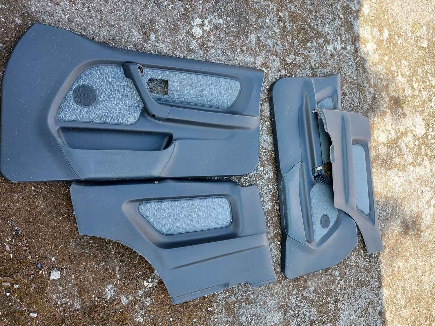 BMW E46 COMPACT HALF LEATHER INTERIOR  - Parts & Accessories in West Bromwich