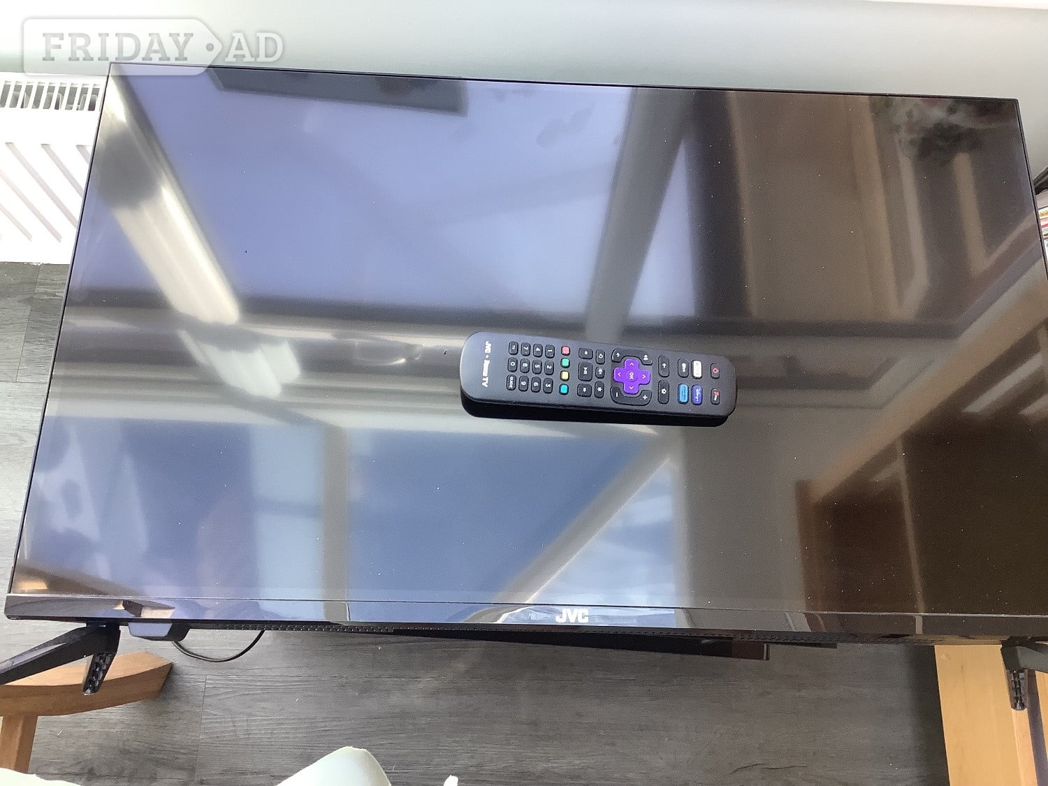 JVC32 inch Roku Smart TV
