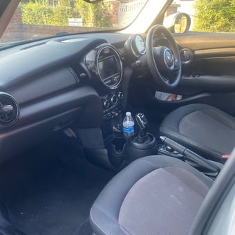 MINI ONE AUTO 2019 Grey
