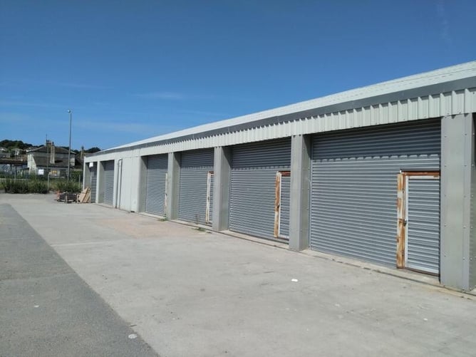 WORKSHOPS & STORAGE NEWHAVEN - Commercial Properties in Uckfield