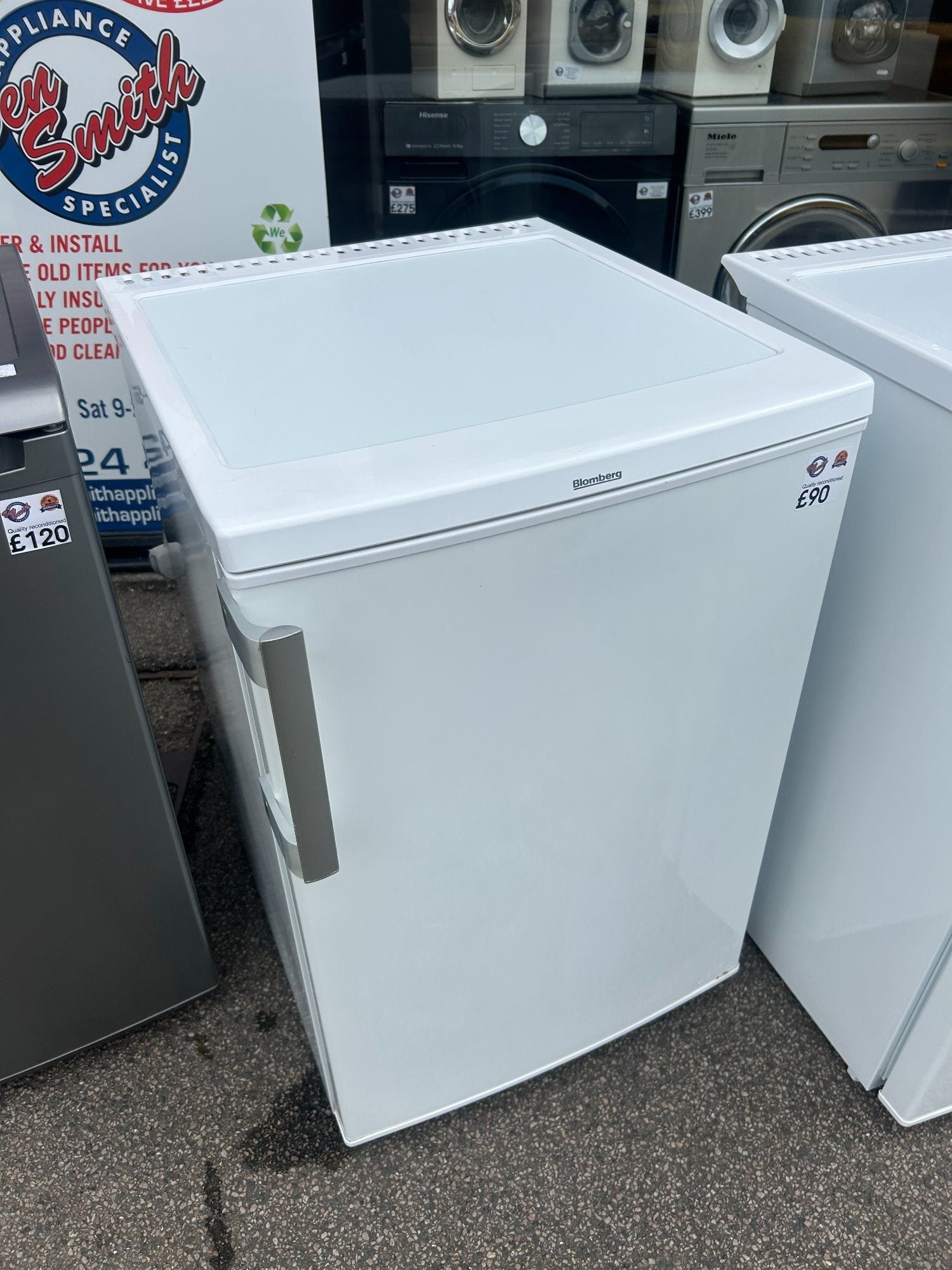 BLOMBERG UNDERCOUNTER FREEZER in St. Leonards-On-Sea