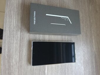 SAMSUNG GALAXY S25 ULTRA  UK VERSION  TITANIUM BLACK 256GB UNLOCK