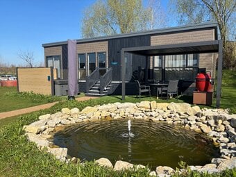 FOR SALE, LUXURY LODGE YORKSHIRE SPA RETREAT, HELMSLEY, YORK, HARROGATE, PET FRIENDLY