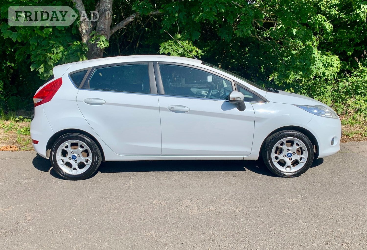 [ berth ]Ford Fiesta