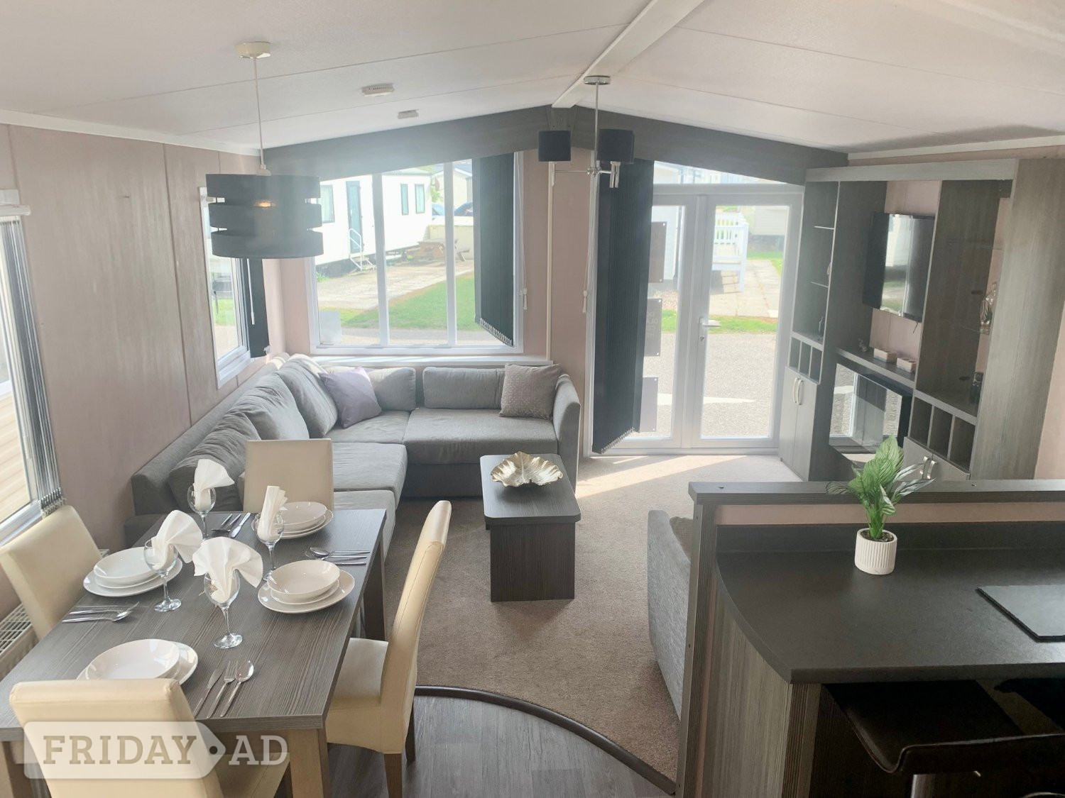 ABI Kingston 2025 - Motorhomes & Caravans