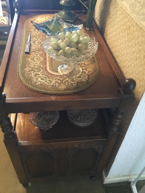 Vintage Old Charm hostess trolley