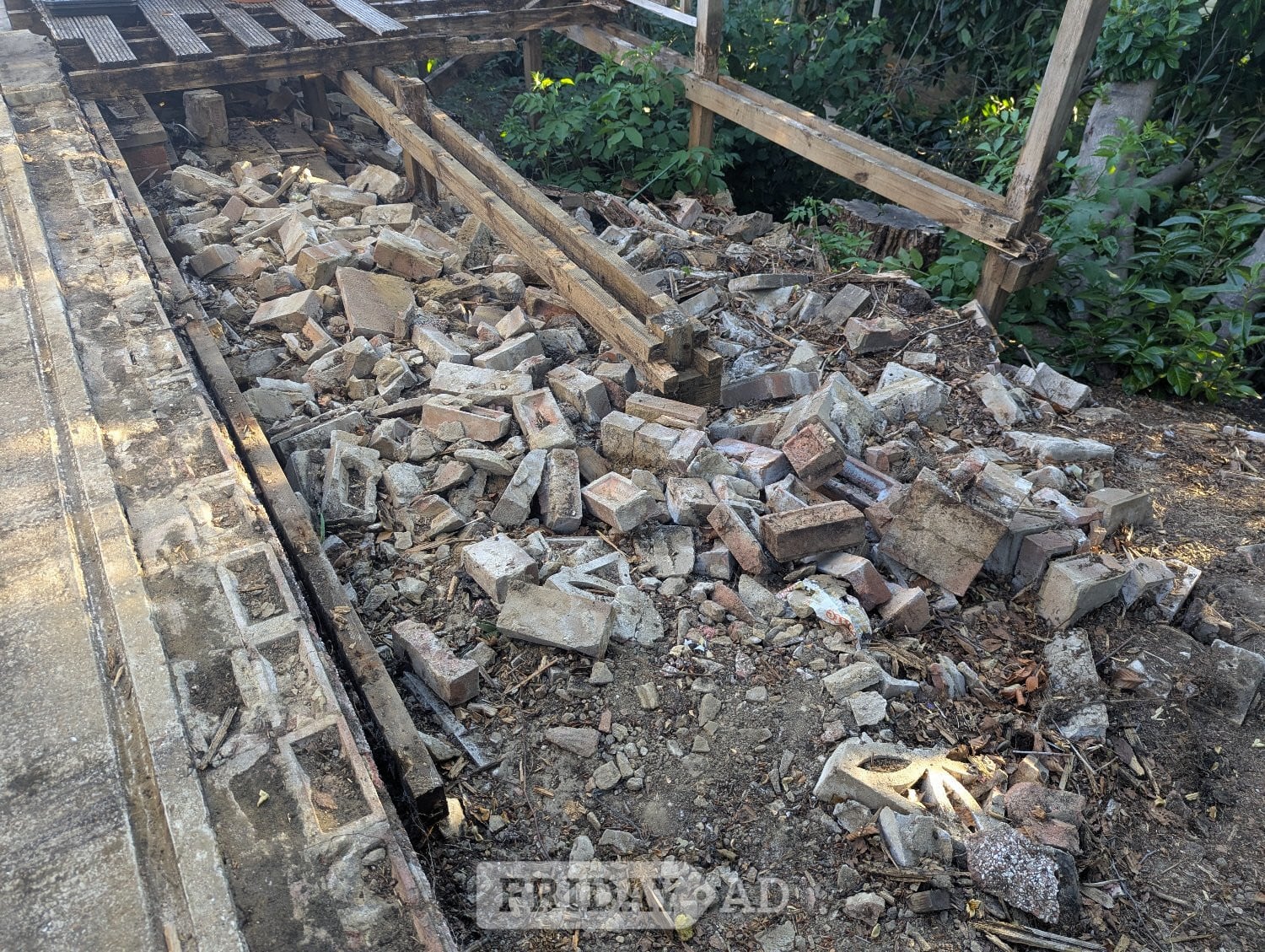 Hardcore/rubble/old bricks FREE collection only