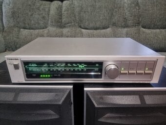 Vintage Retro Toshiba ST-U2L Stereo Tuner 1983