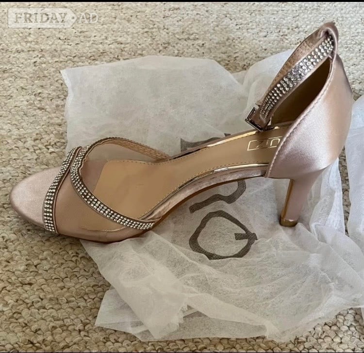 Quiz Champagne High Heels Size 4 - LIKE NEW - Clothing, Footwear & Accessories in Peacehaven