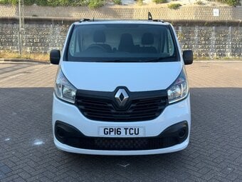 2016 Renault Trafic Business Plus - New Years MOT - Long Wheelbas