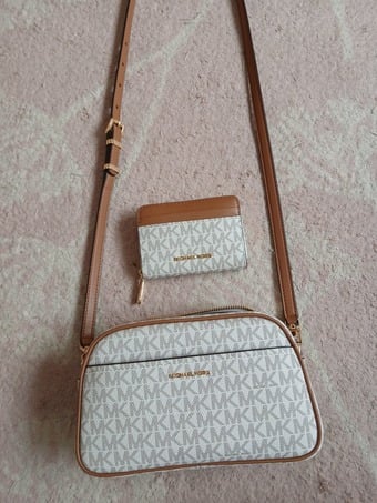 Mk sidebag and purse £190 Tunbridge wells 