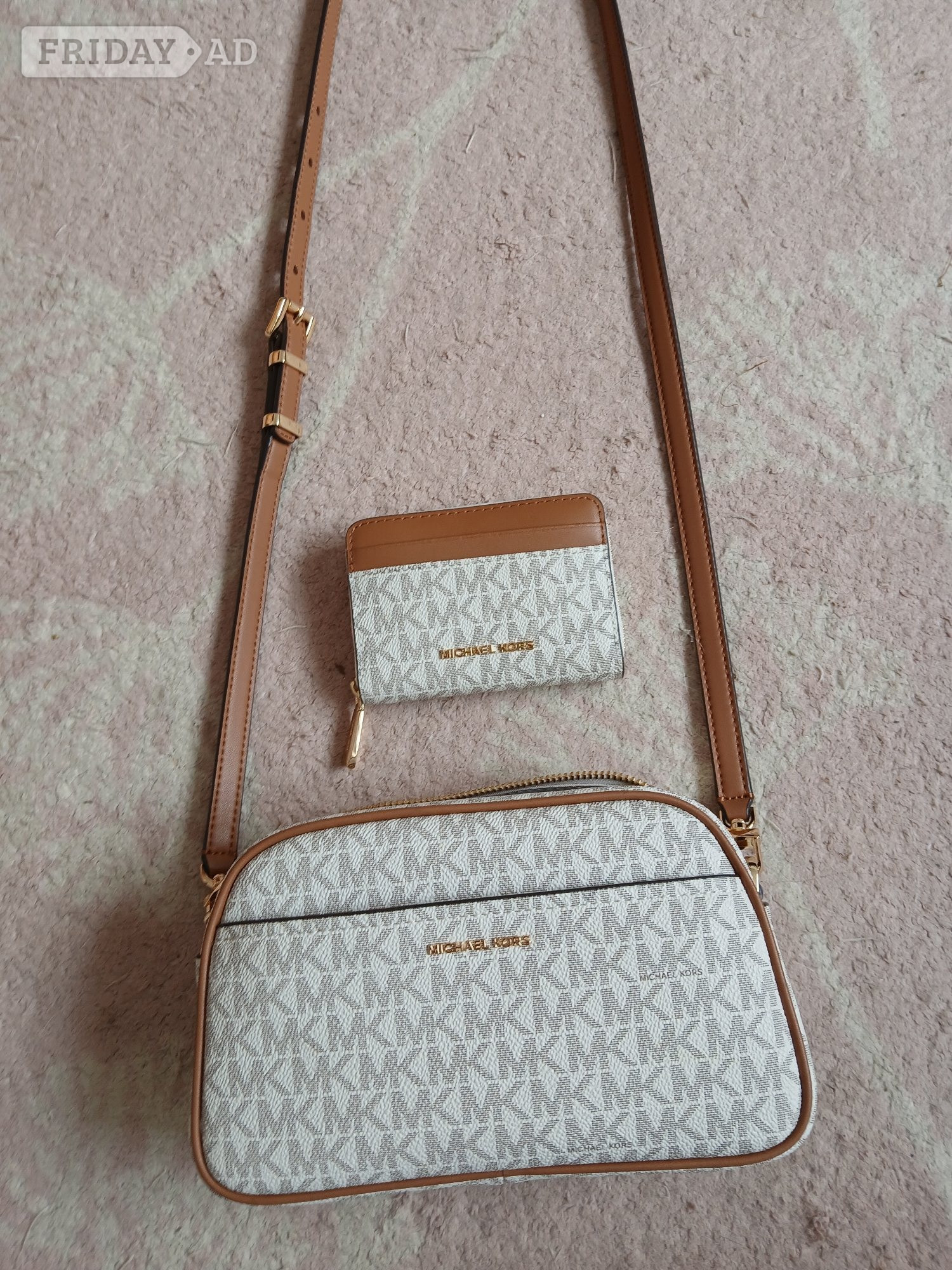 Mk sidebag and purse £190 Tunbridge wells  in Tunbridge Wells