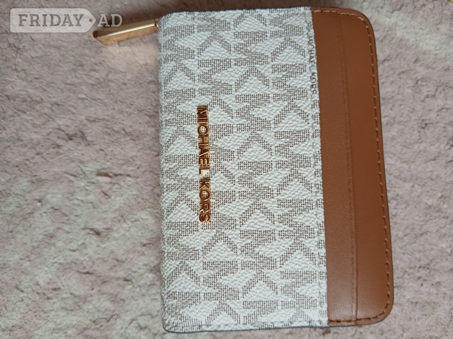 Mk sidebag and purse £190 Tunbridge wells 
