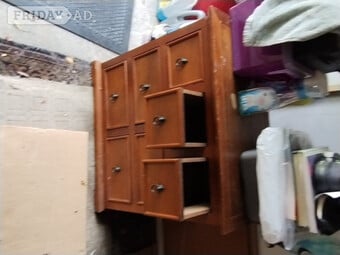 CHEST OF DRAWS VERY GOOD QUALITY BARGAIN