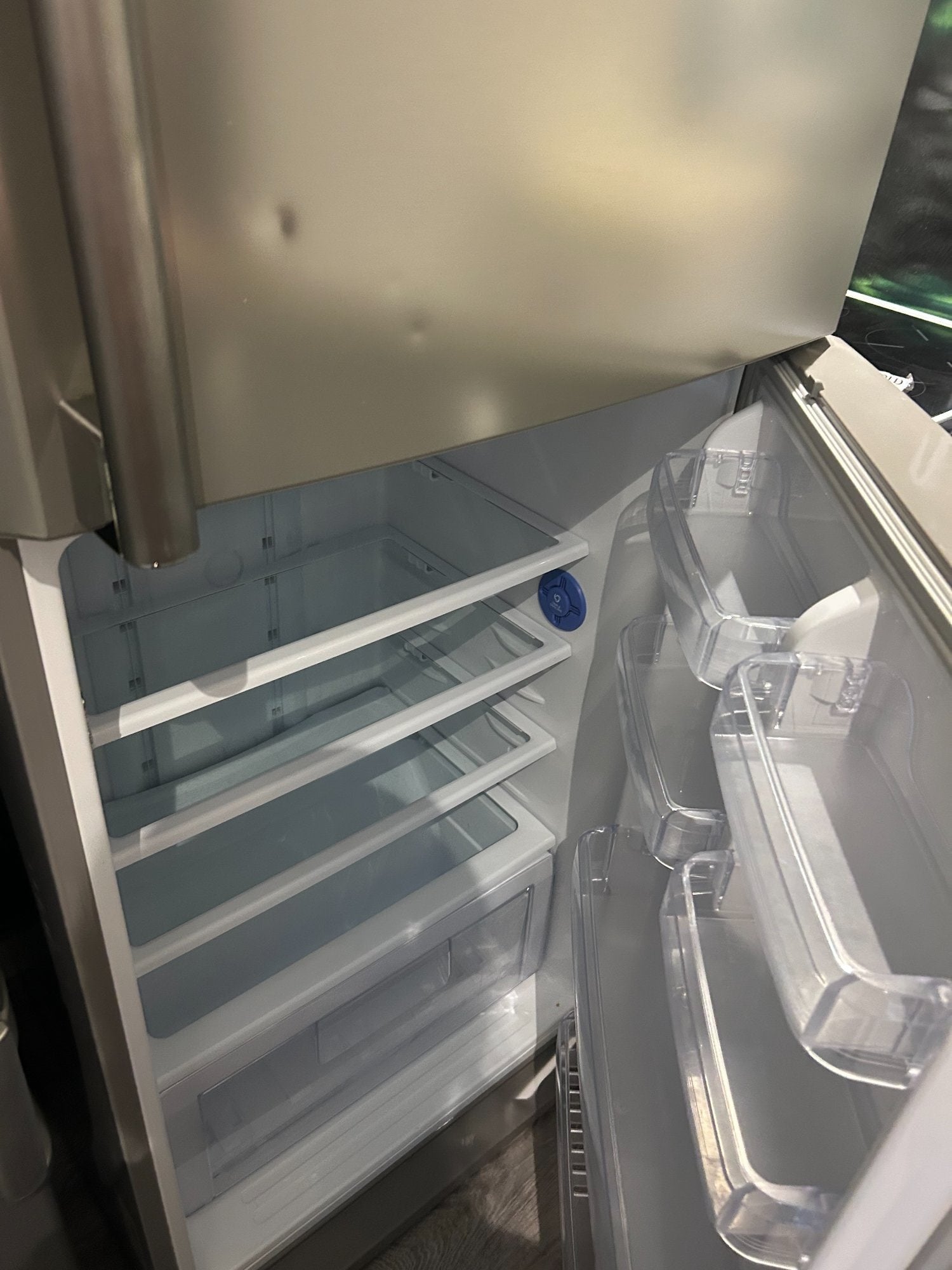 St. Leonards-On-Sea SAMSUNG 70/30 FRIDGE FREEZER