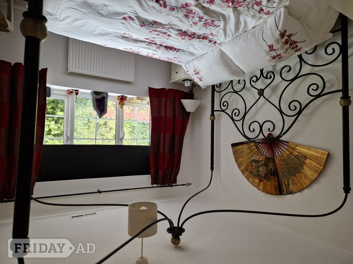Unique 4 poster 5ft Bed in Wrought Iron - Furniture in Crawley