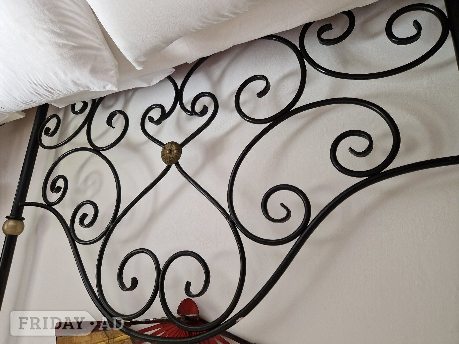 Unique 4 poster 5ft Bed in Wrought Iron - Furniture