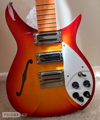 Retro Sunburst electric guitar 