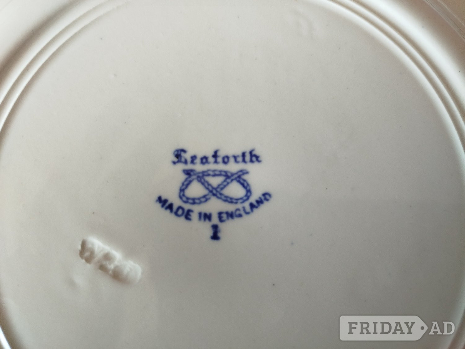 Desirable "Willow pattern" dinnerware over 100 years old - Antiques & Collectables in Robertsbridge
