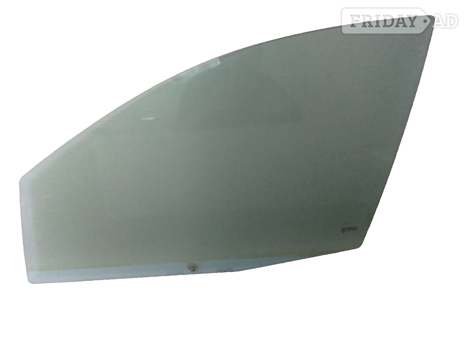 FORD FIESTA GHIA MK 6 2005 NEARSIDE FRONT WINDOW GLASS in Hastings