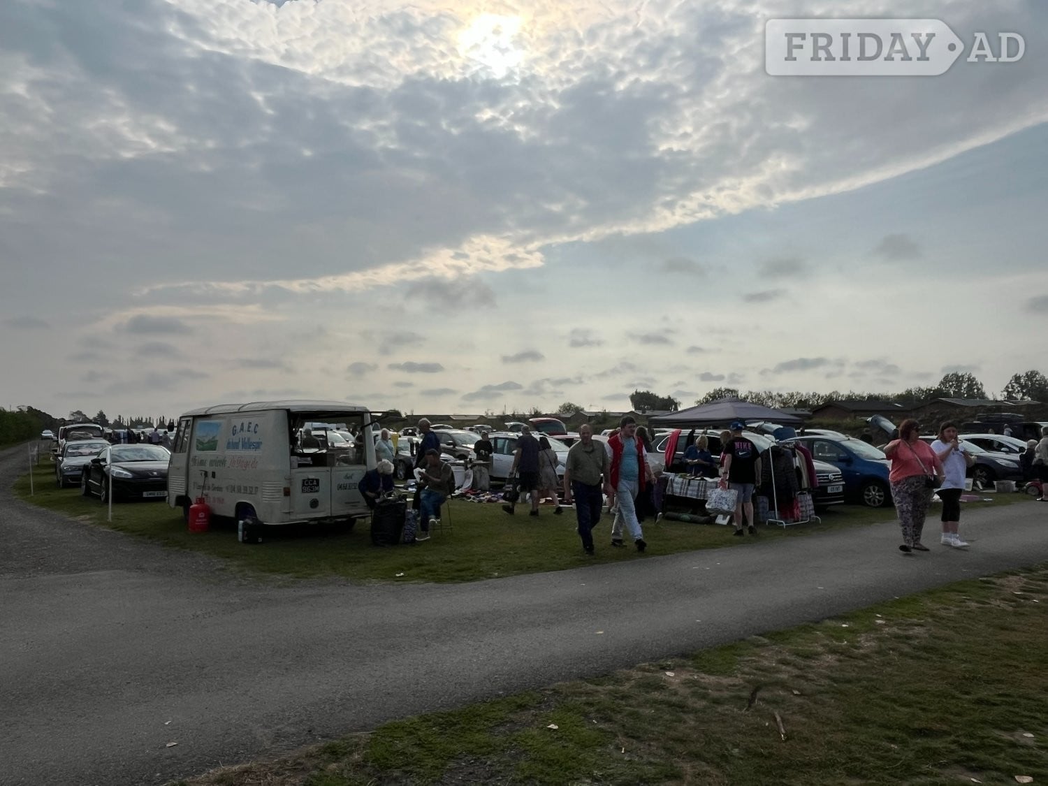 Stonham Barns Sunday & Thursday Car Boot & The Big Bus Show August 9th - Car Boot Sales & Jumble Sales