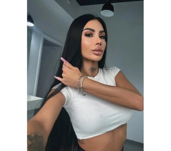 Sexy, experienced babe in the city centre 🔥